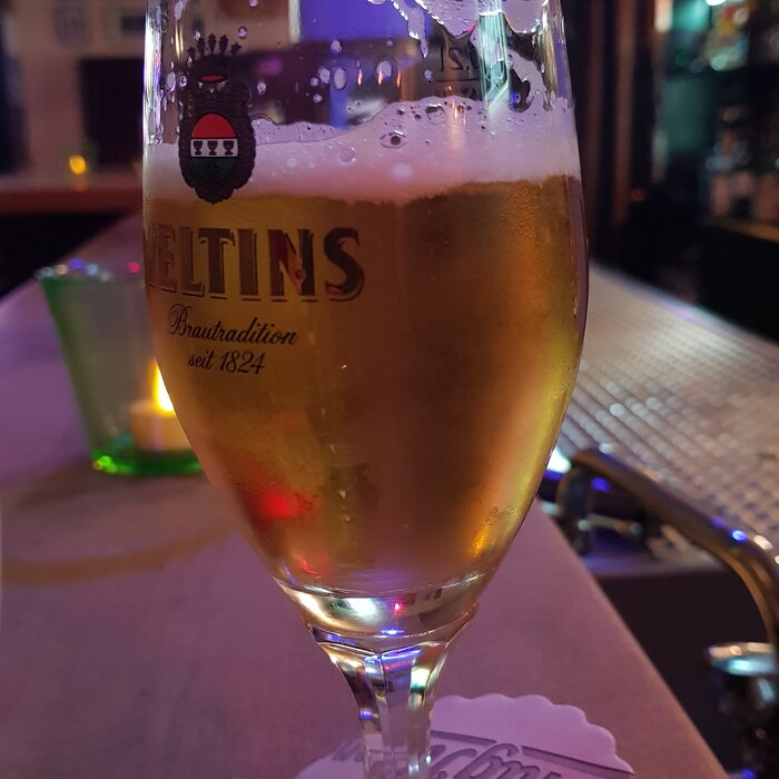 Glas Veltins